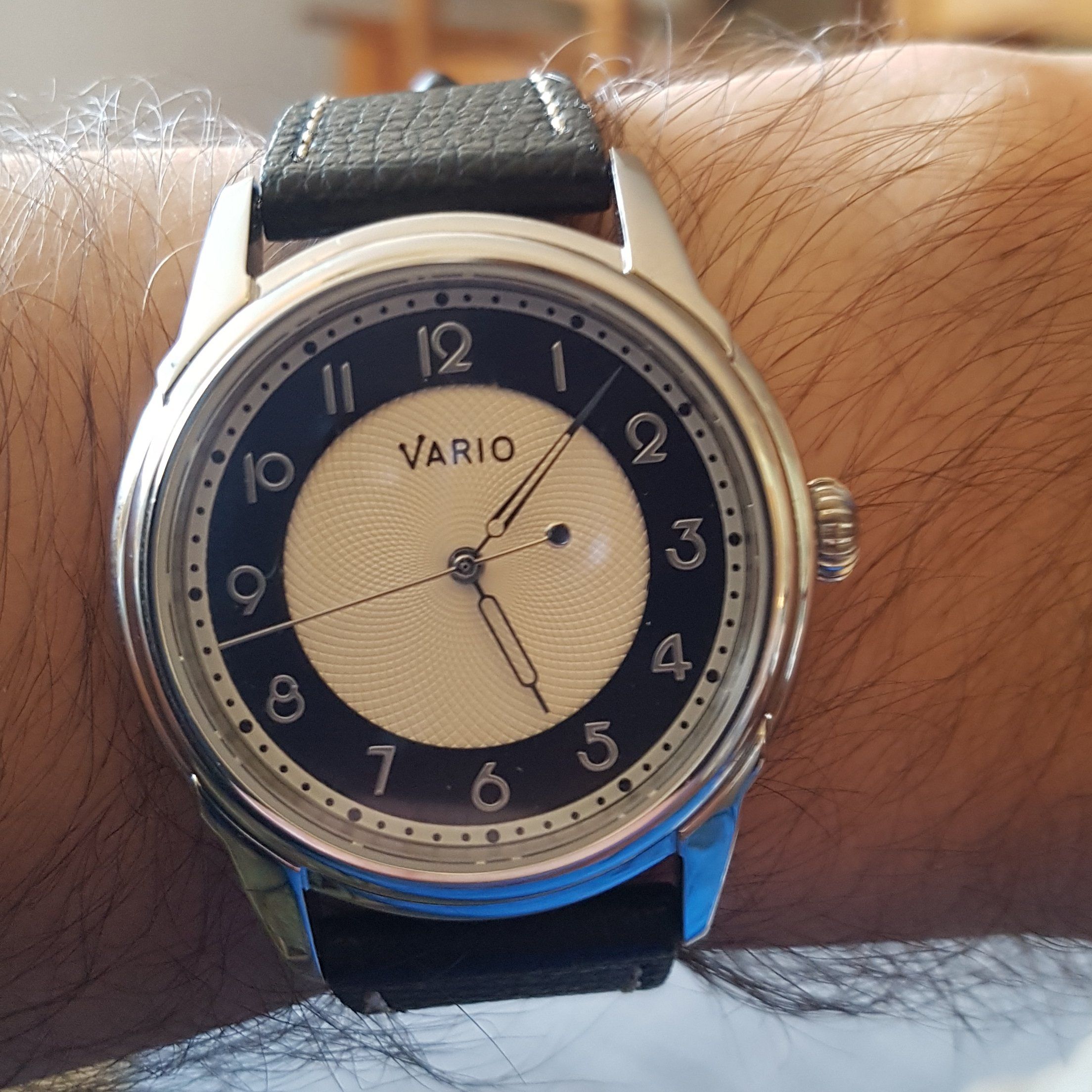 Vario Empire dress watch by #varioeveryday member Philipp