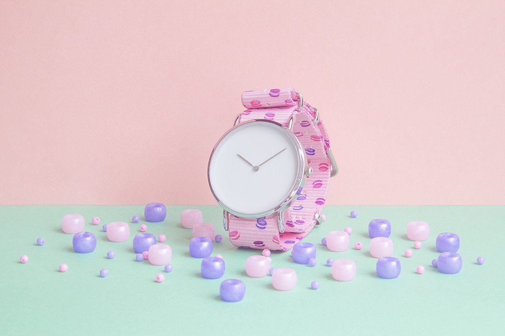 Minimalist Watch on Macaron Dots 20mm strap