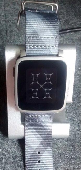 Pebble Time Steel with Vario Mono Plaid 22mm 2-piece strap by #varioclub member Nev Rawlins