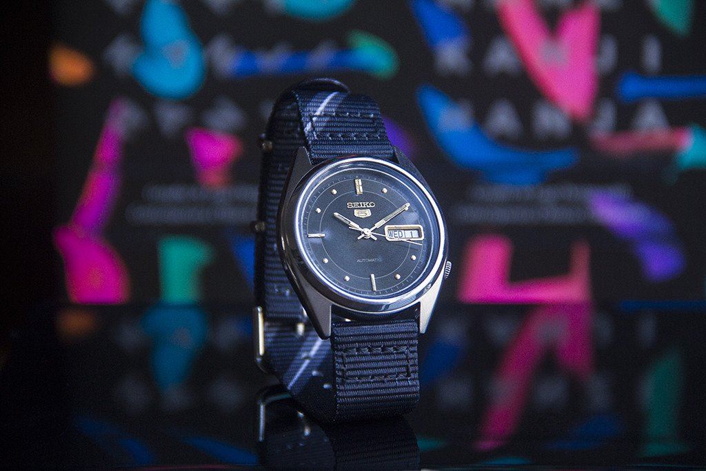 Vintage Seiko 5 on Black Razor 2 Piece strap