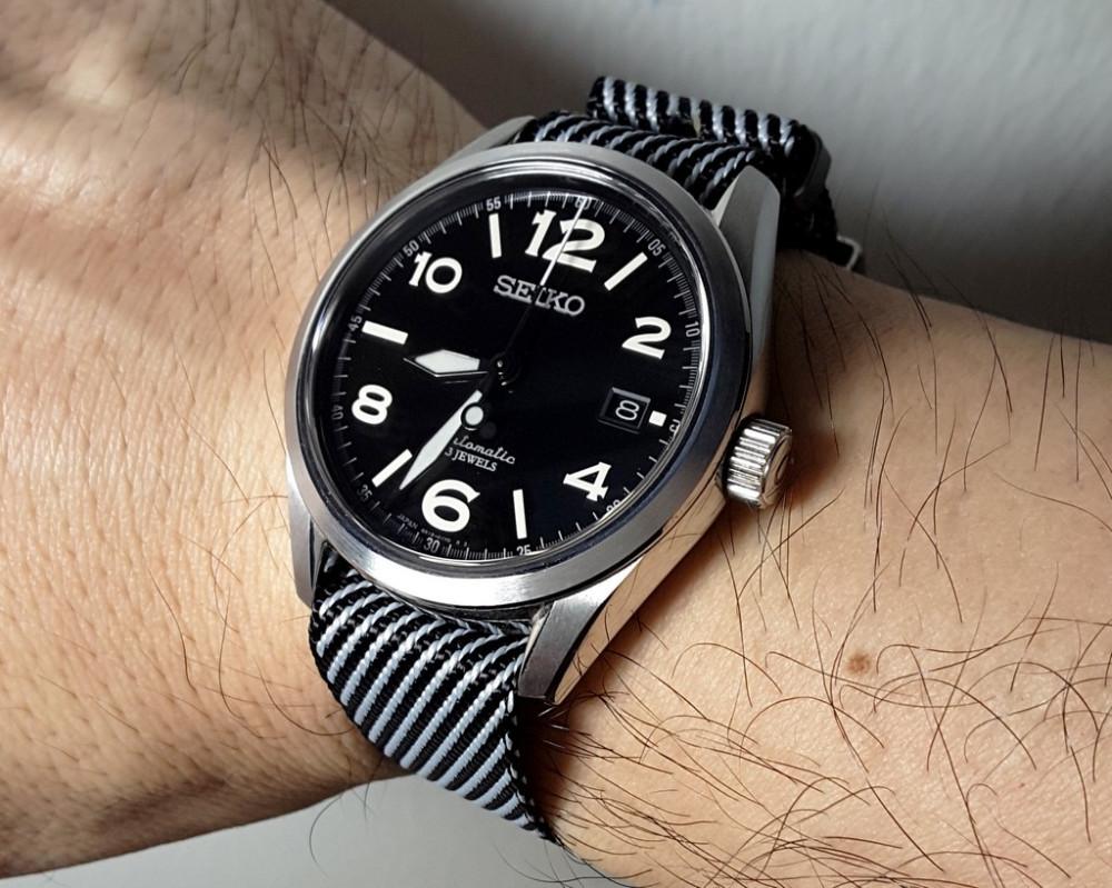Vario Twill strap on Seiko watch