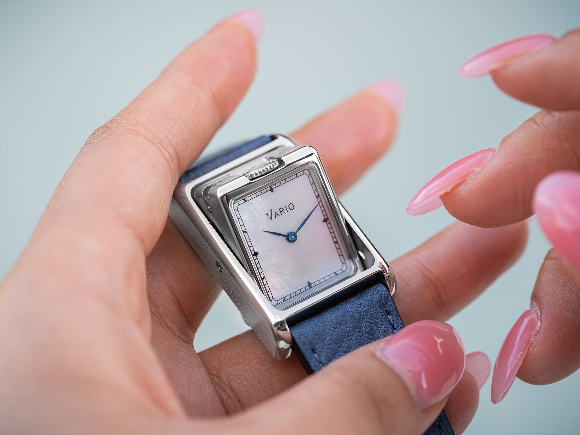 vario versa dual time reversible watch