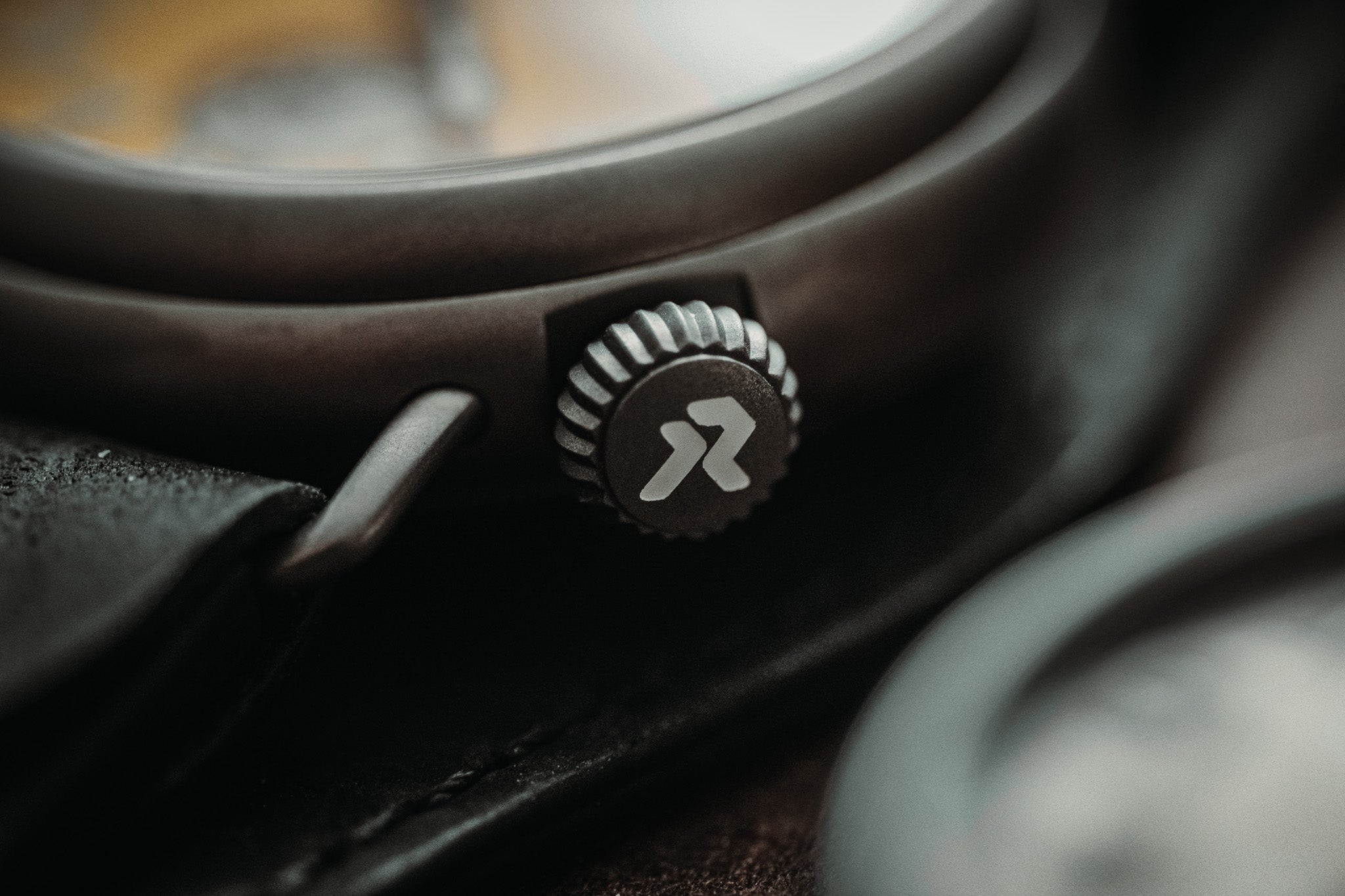 VARIO x RZE UltraHex™ Trench Lumed Carbon Fibre Watch