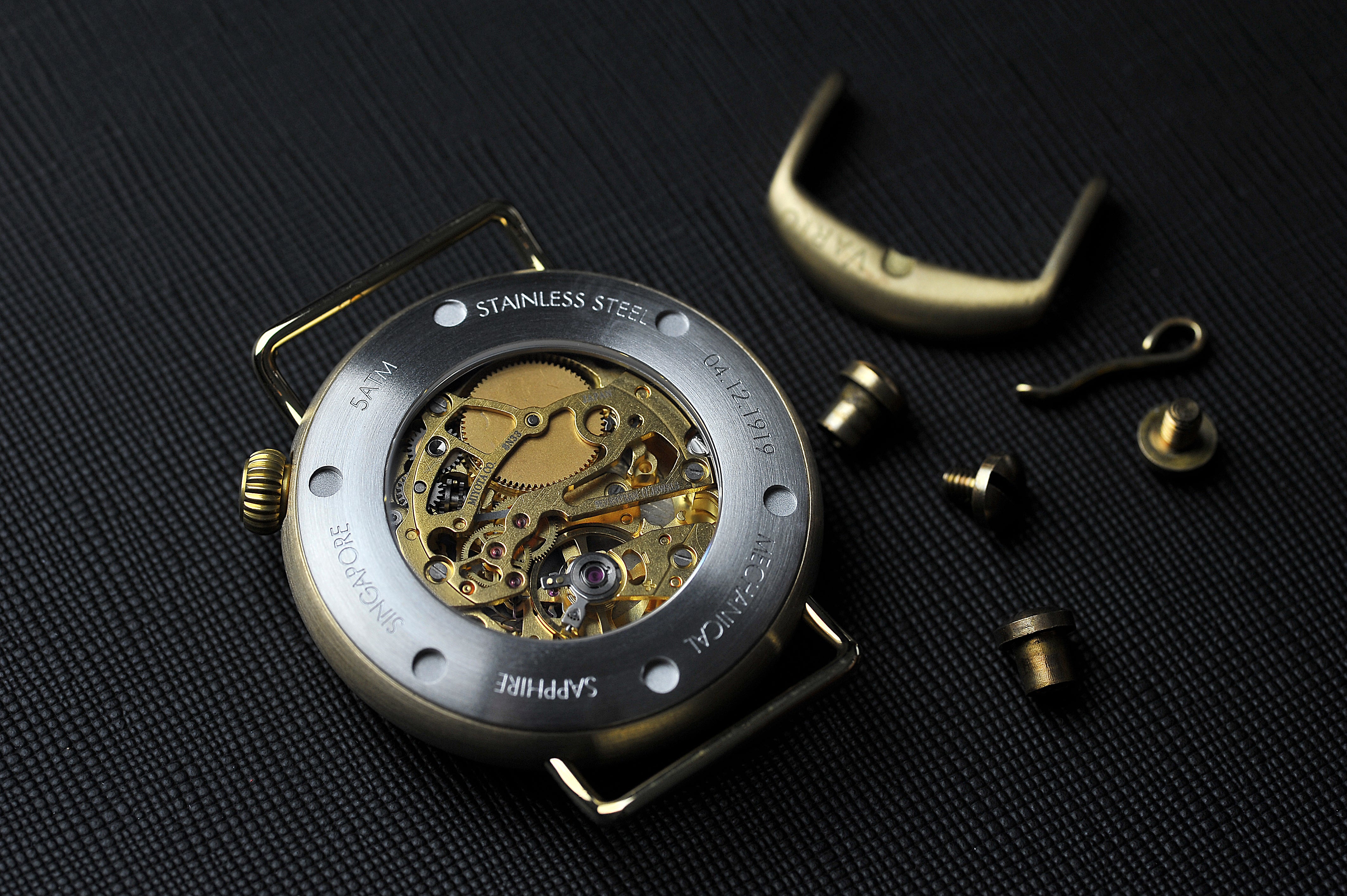 1918 pilot skeleton handwind movement