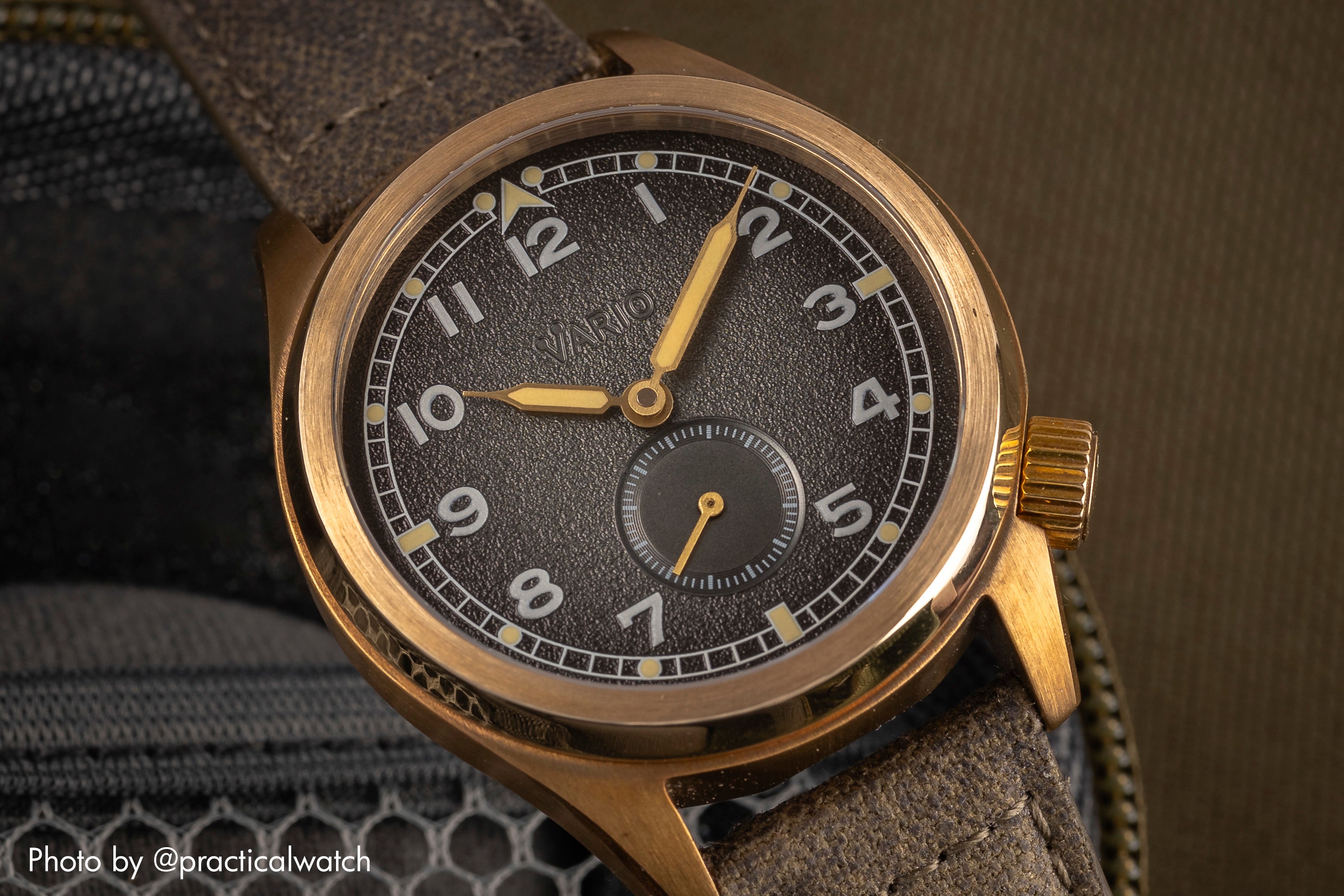 Vario 1945 dirty dozen british military field bronze watch fume grey