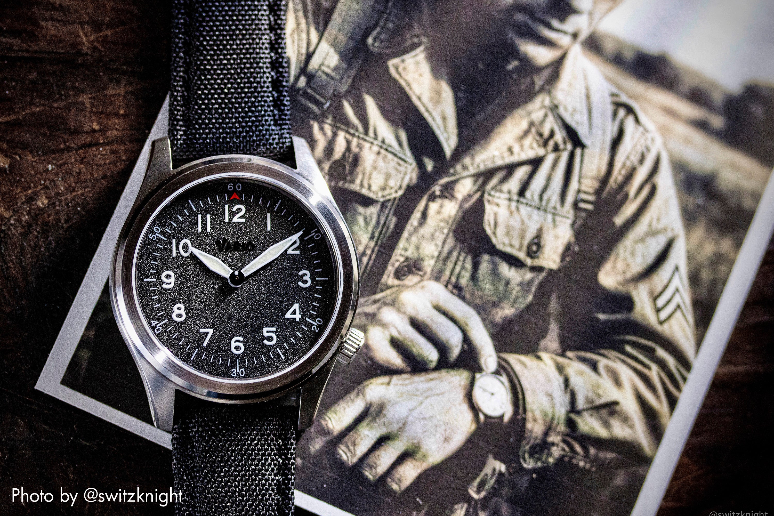 Vario A11-S Solar Quartz Field Watch black