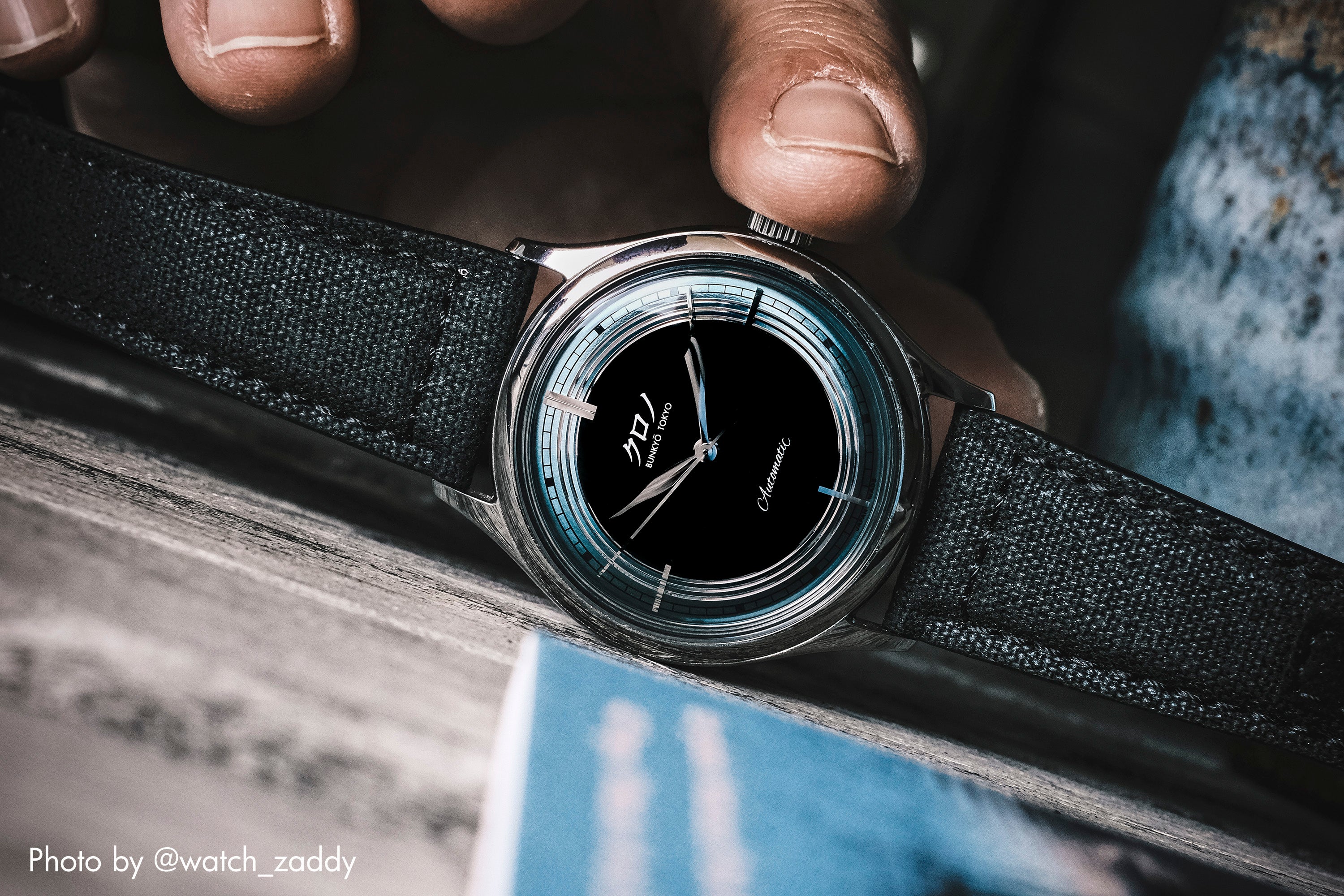 kurono watch on vario waxed canvas watch strap