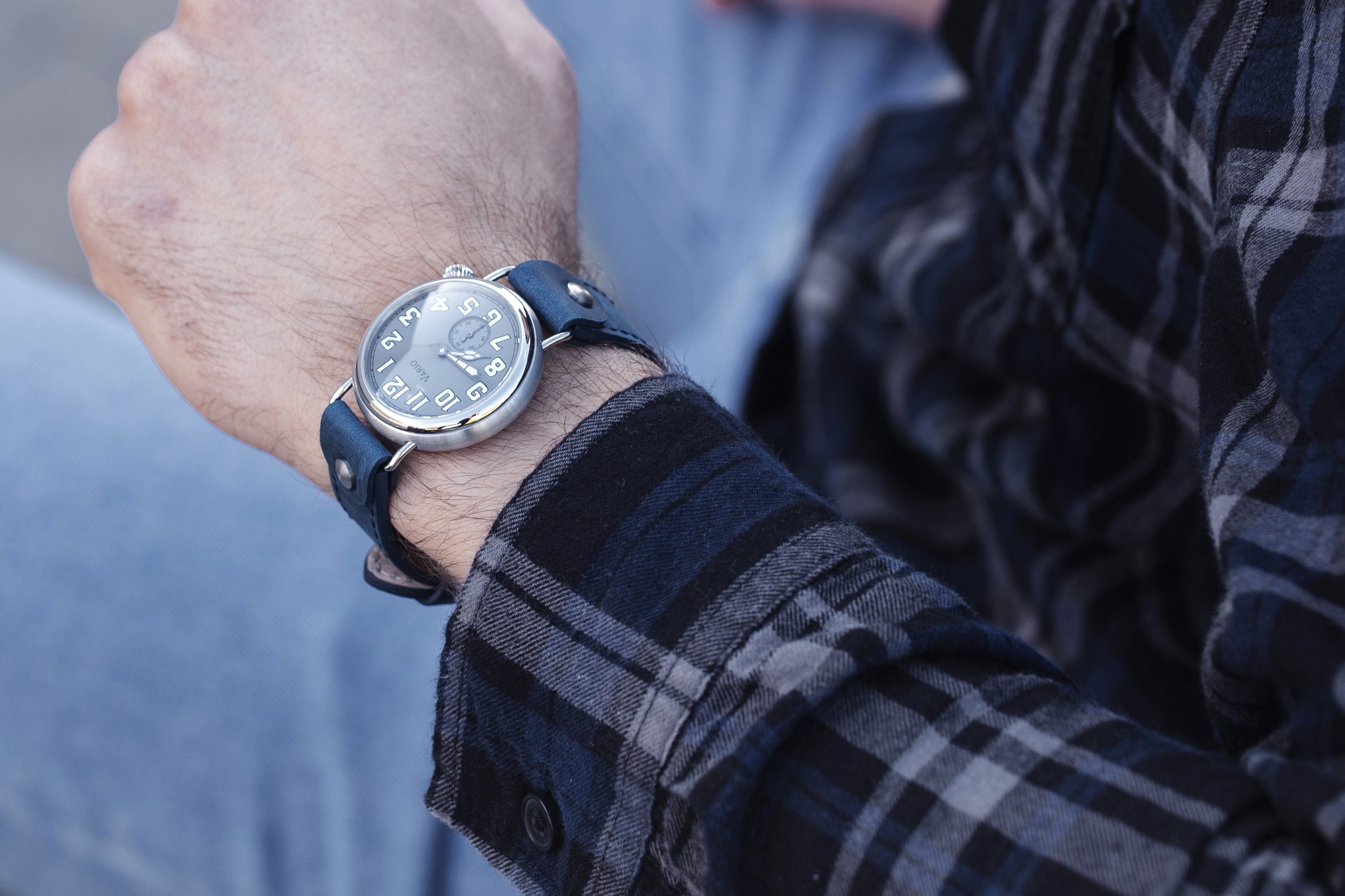 vario 1918 trench field watch grey dial white lume 37mm