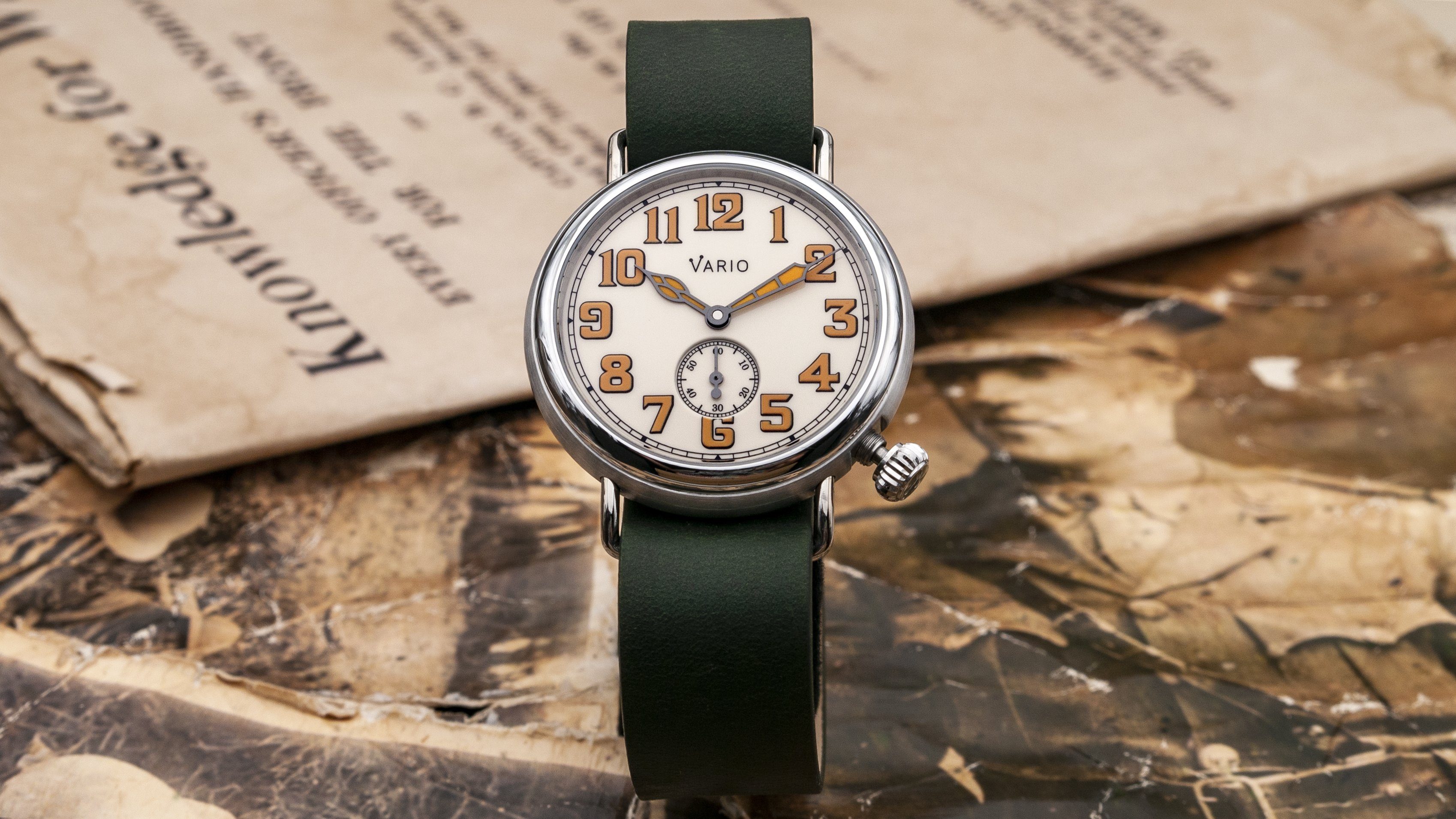 vario 1918 trench field watch cream dial orange lume 37mm