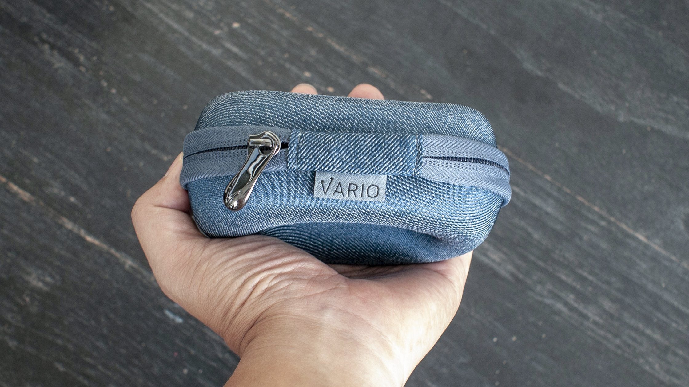 vario travel watch case blue