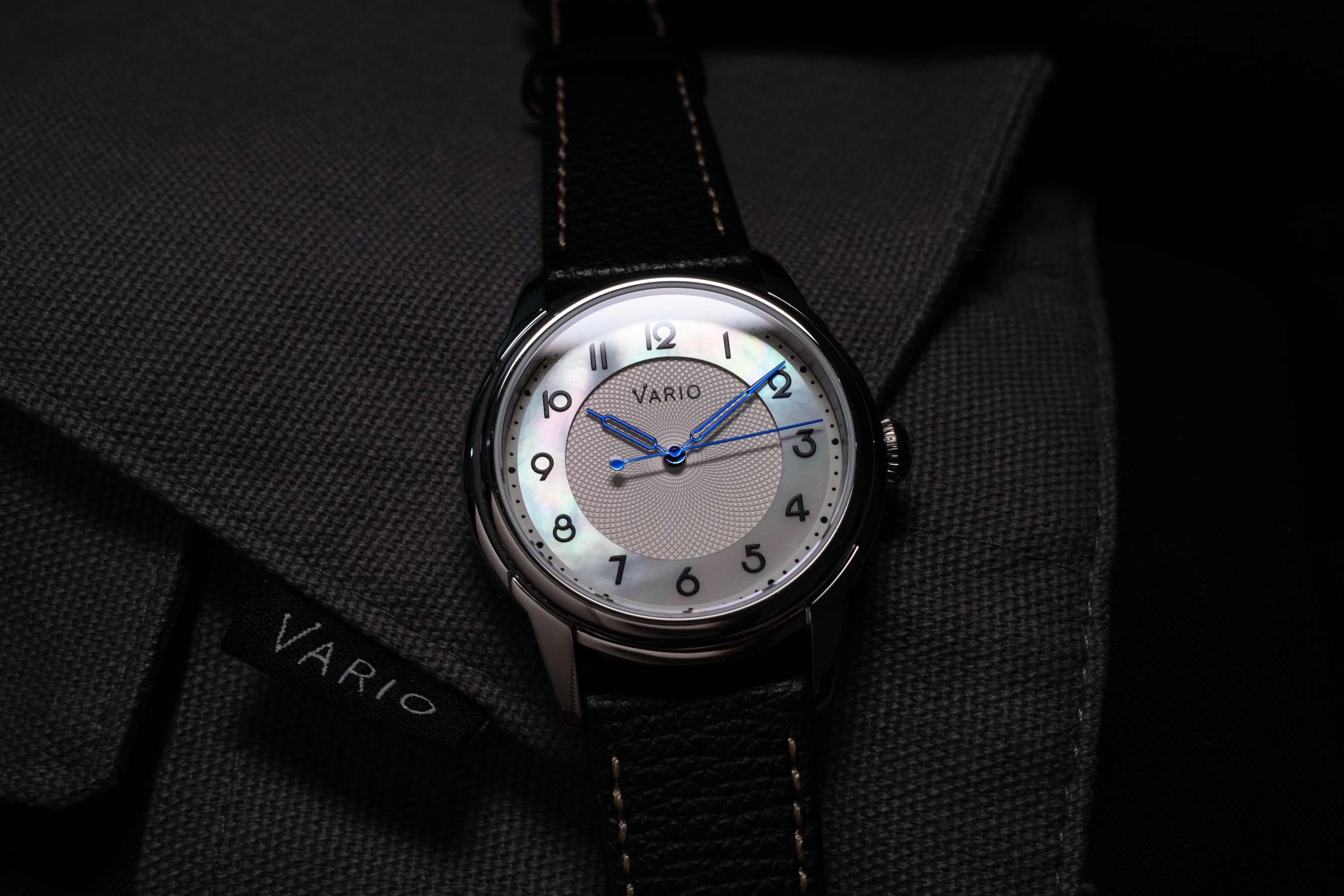 Mother of Pearl x Art Deco in Watchmaking | VARIO