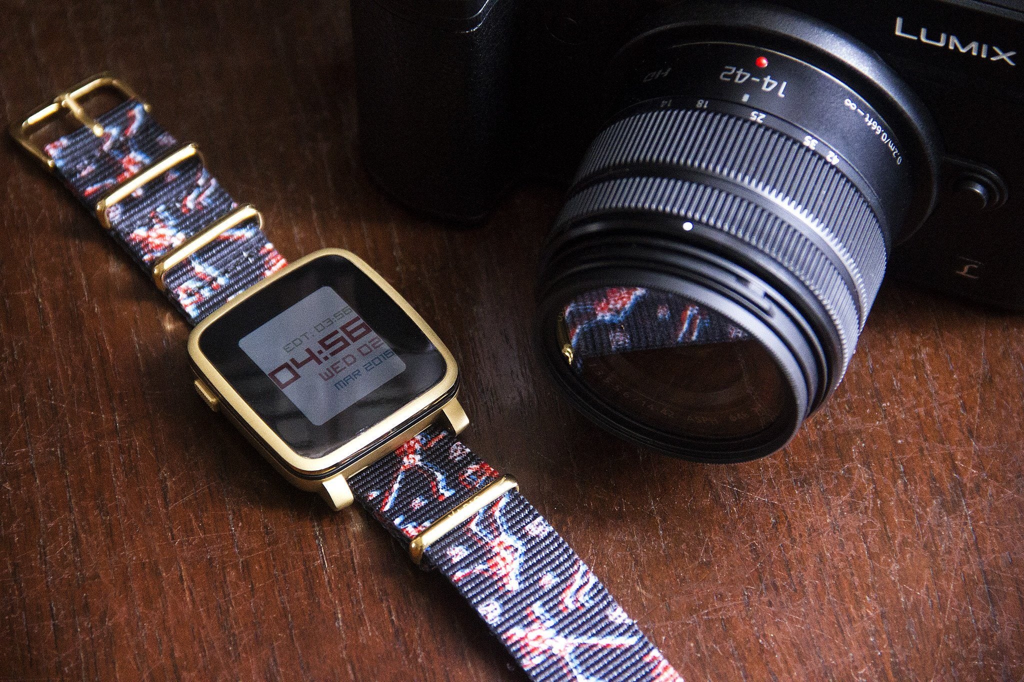 Pebble Time Steel on Chromatic Twitch strap