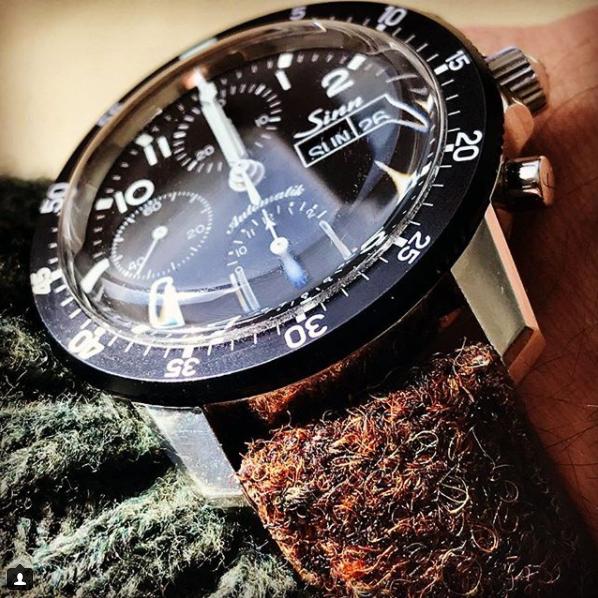 We think this Sinn watch paired well with our Harris Tweed strap. What do you think? Photo by @watch_dad