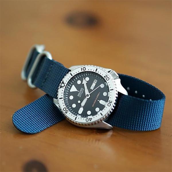 Seiko dive watch with Vario ballistic nylon watch strap