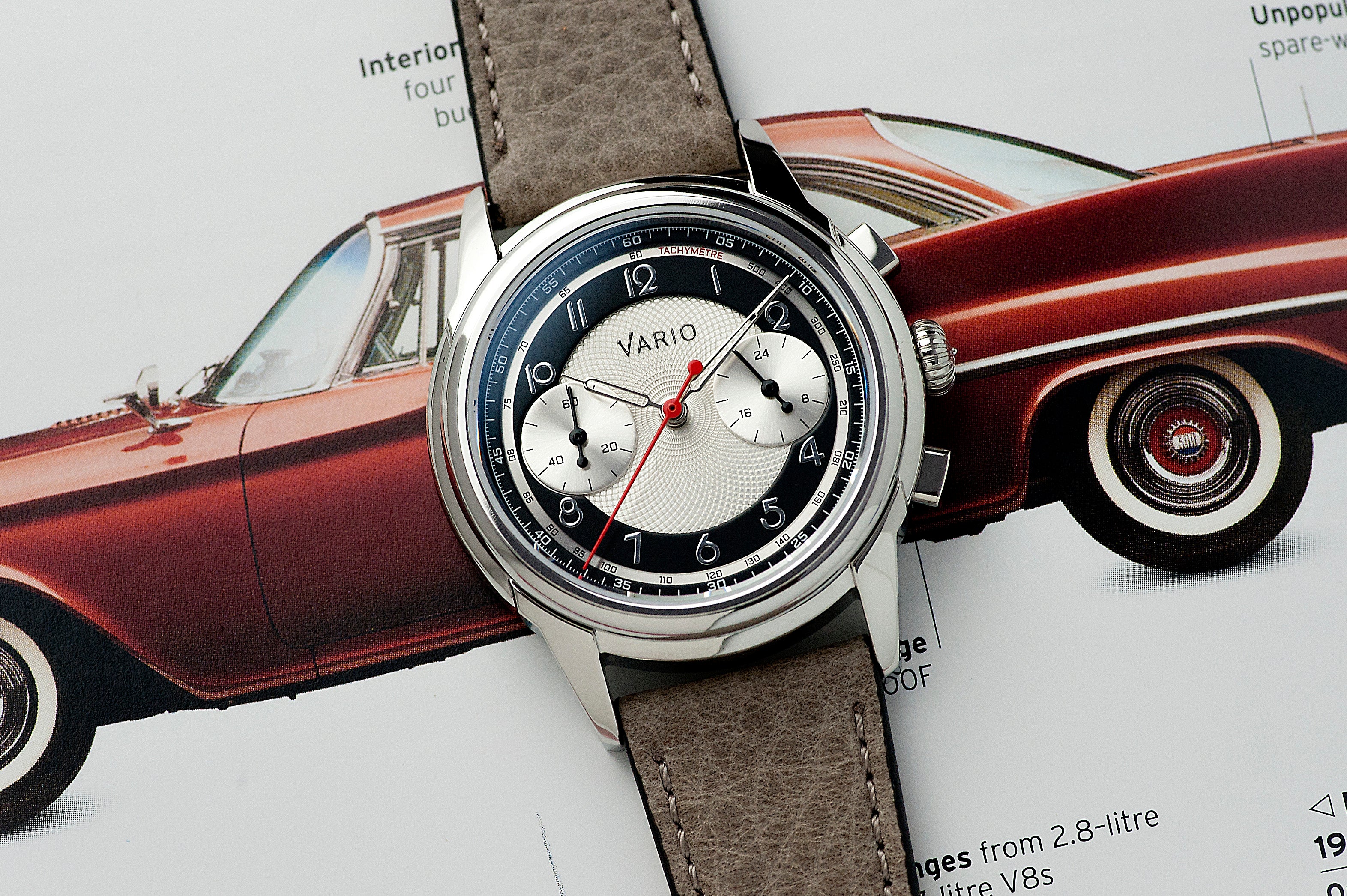 Vario Empire White Tuxedo Tachymètre Chronograph Watch