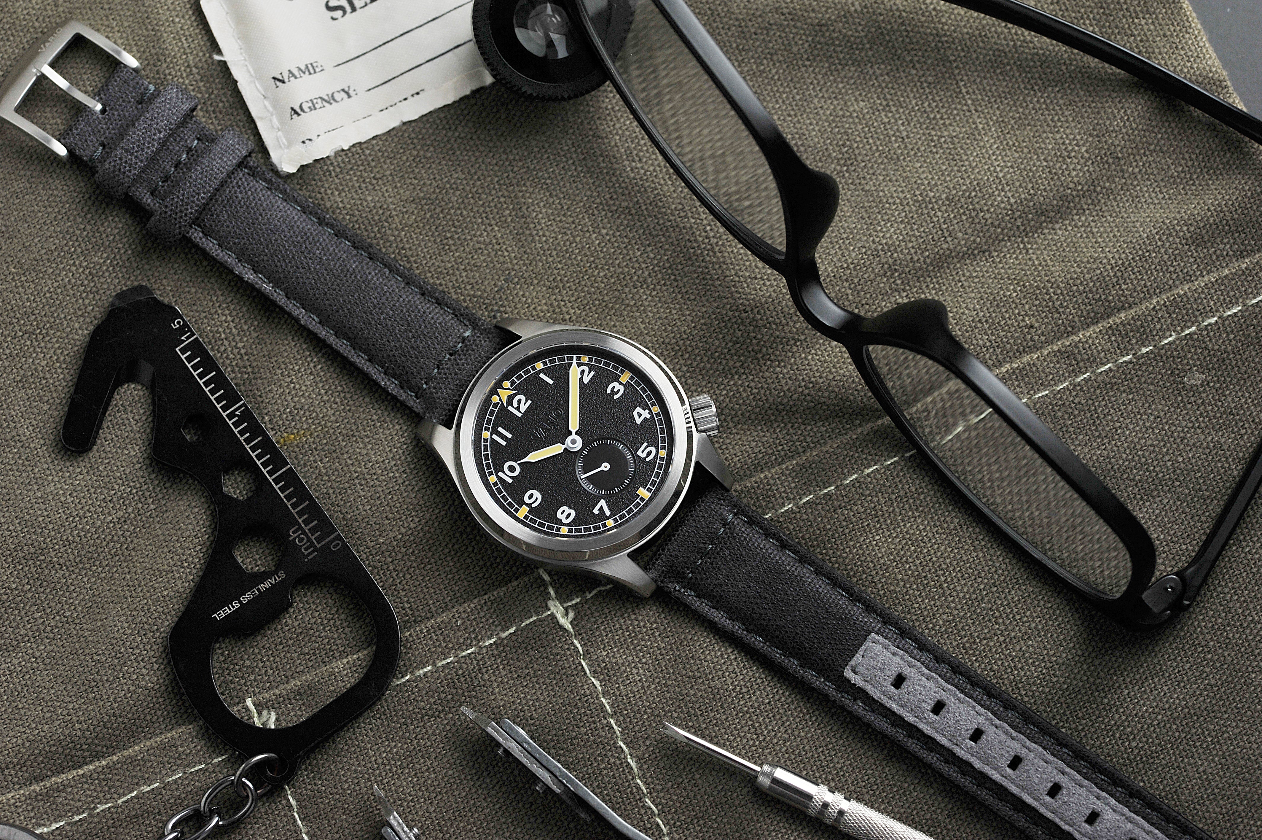 Vario 1945 D12 Watch