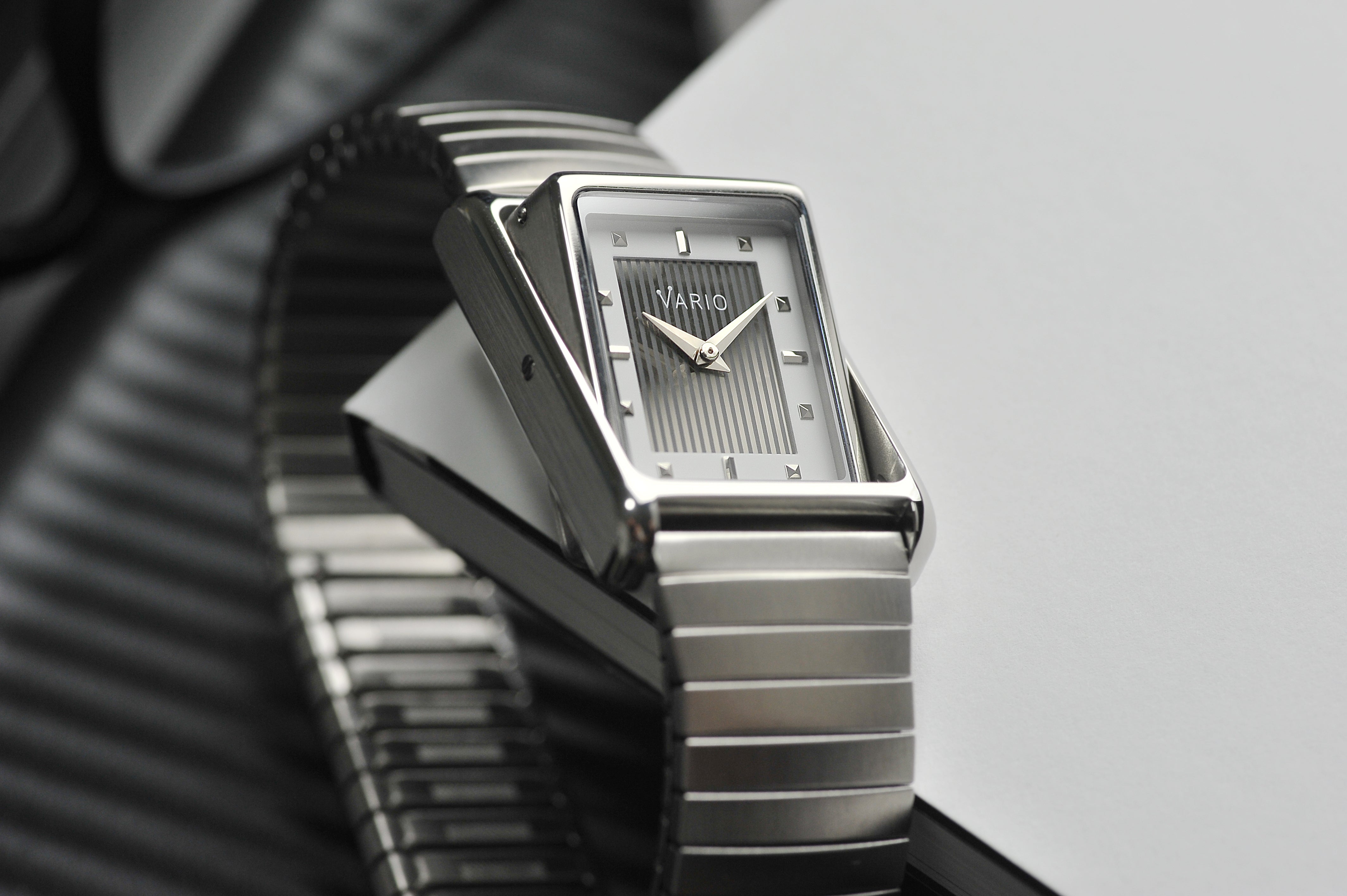 Vario VERSA Automatic Reversible Art Deco Dress Watch