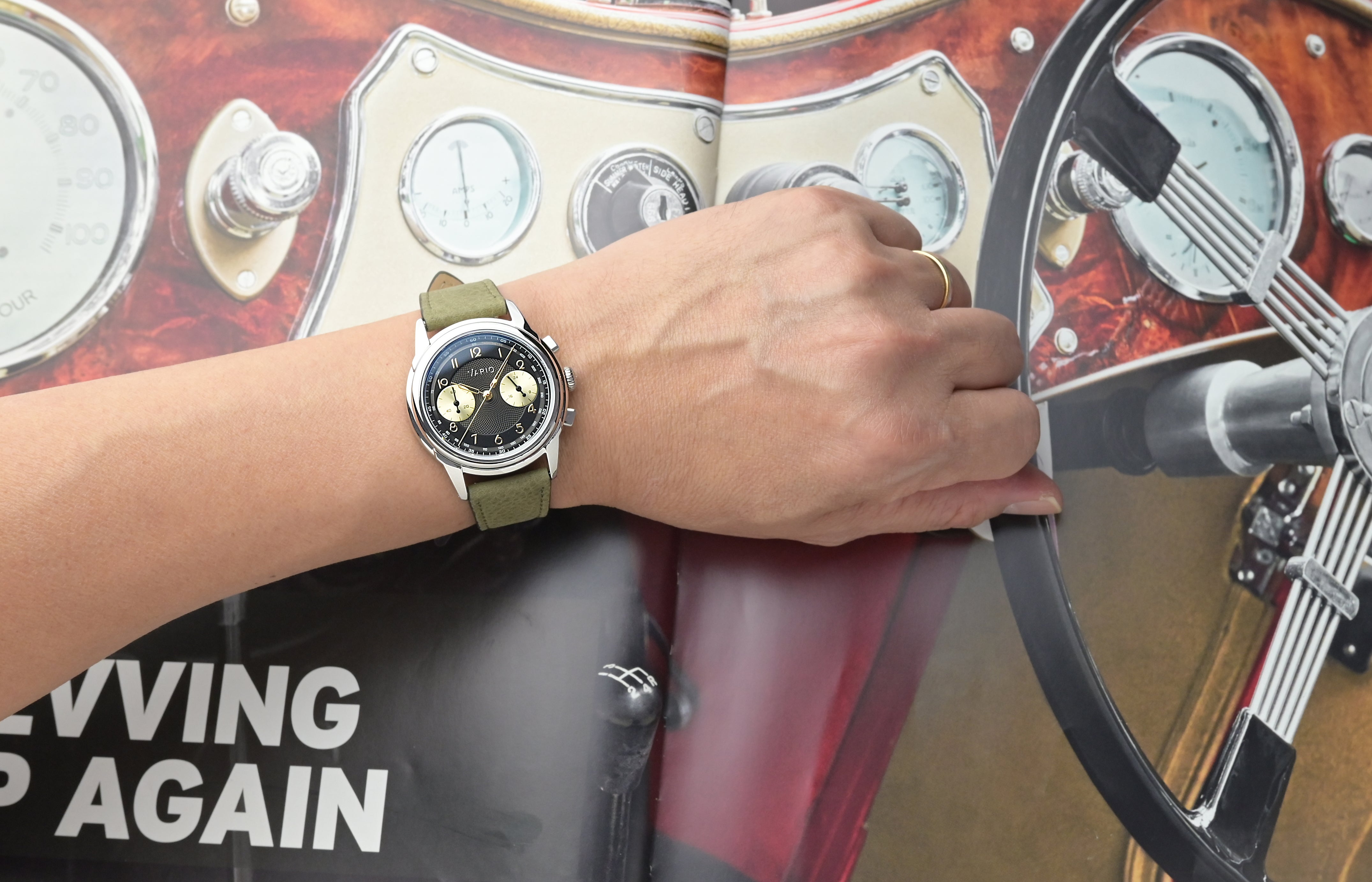 Vario Empire Gunmetal Tuxedo Tachymètre Chronograph Watch