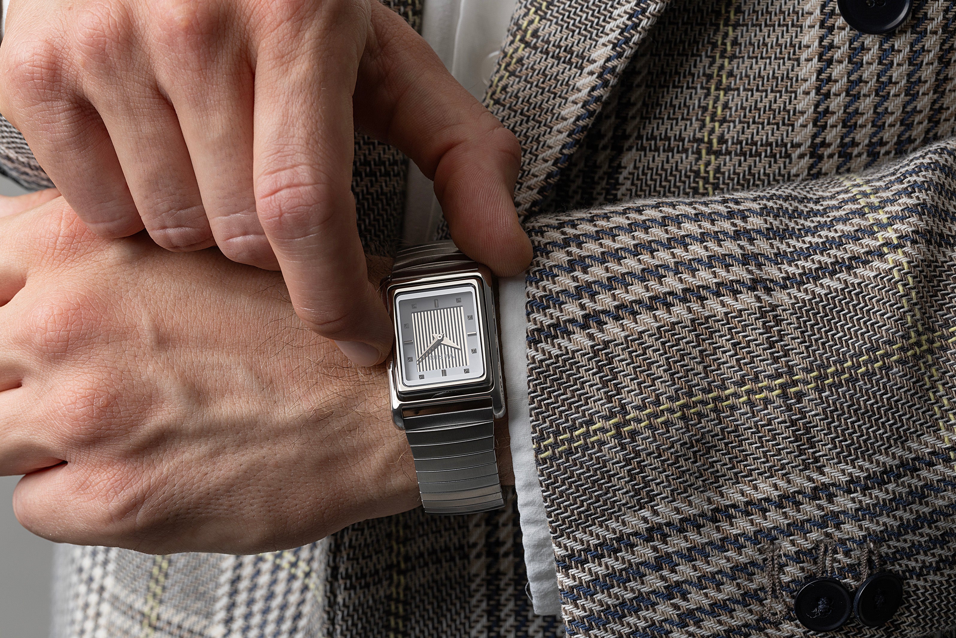 vario versa single time reversible watch