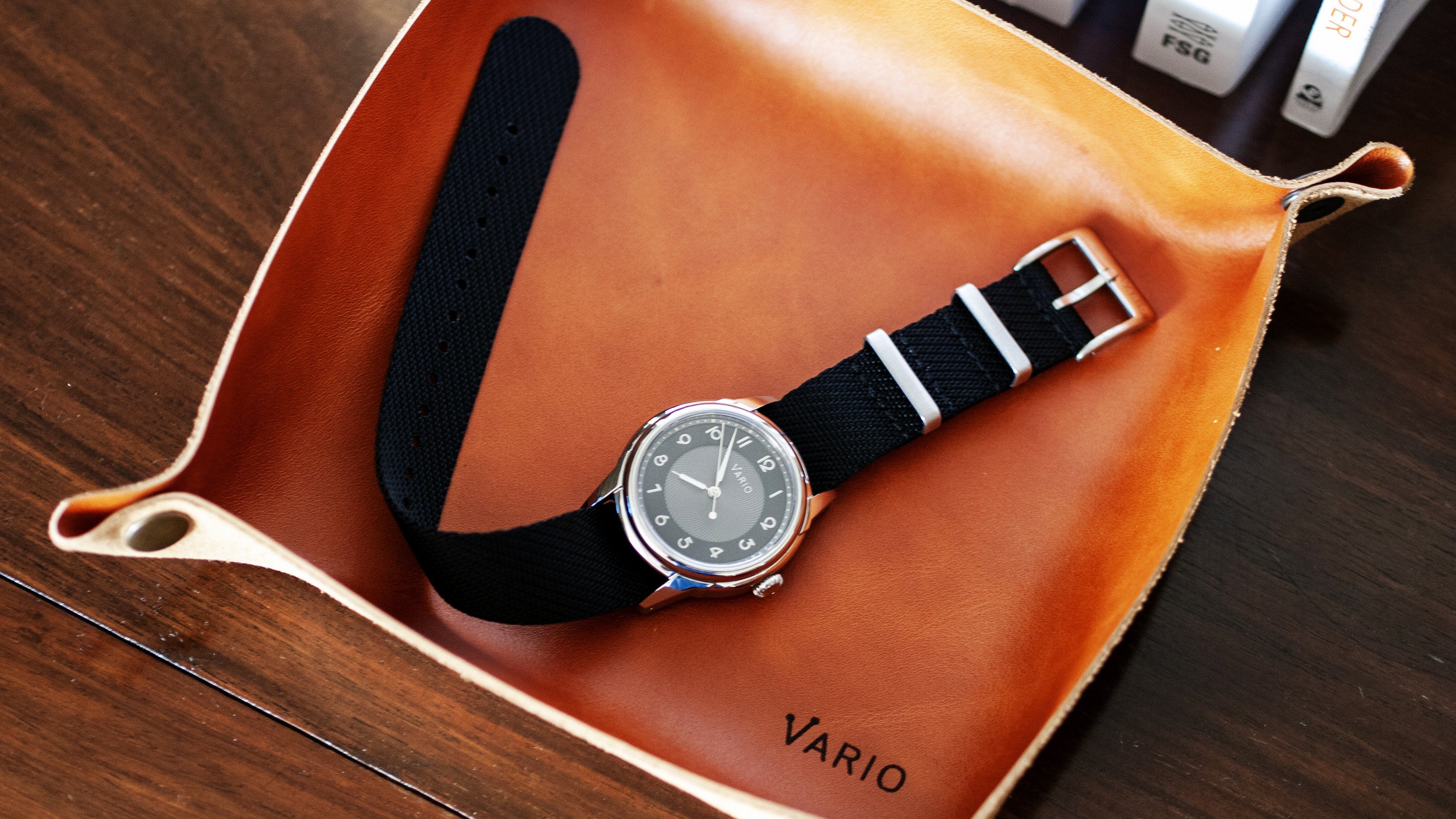 vario twill watch strap on valet tray