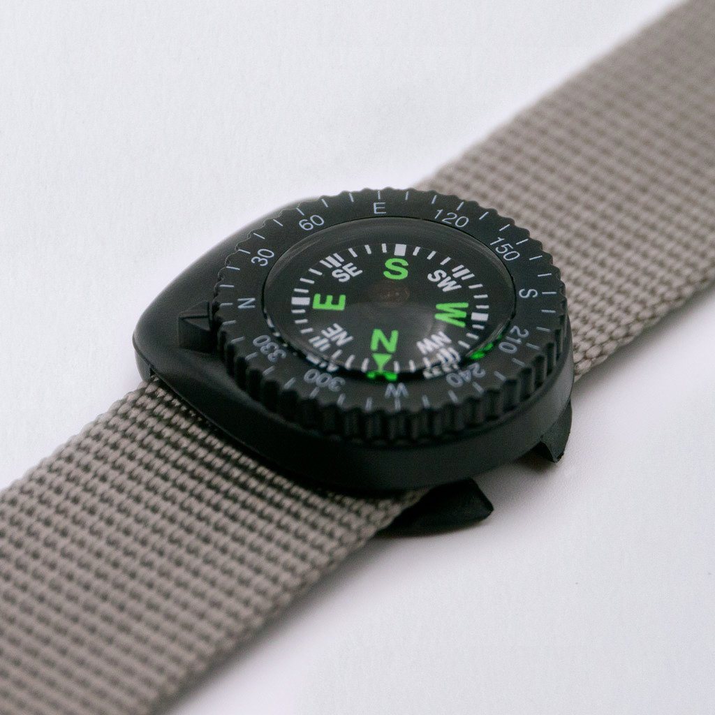 watch strap compass on for trekking