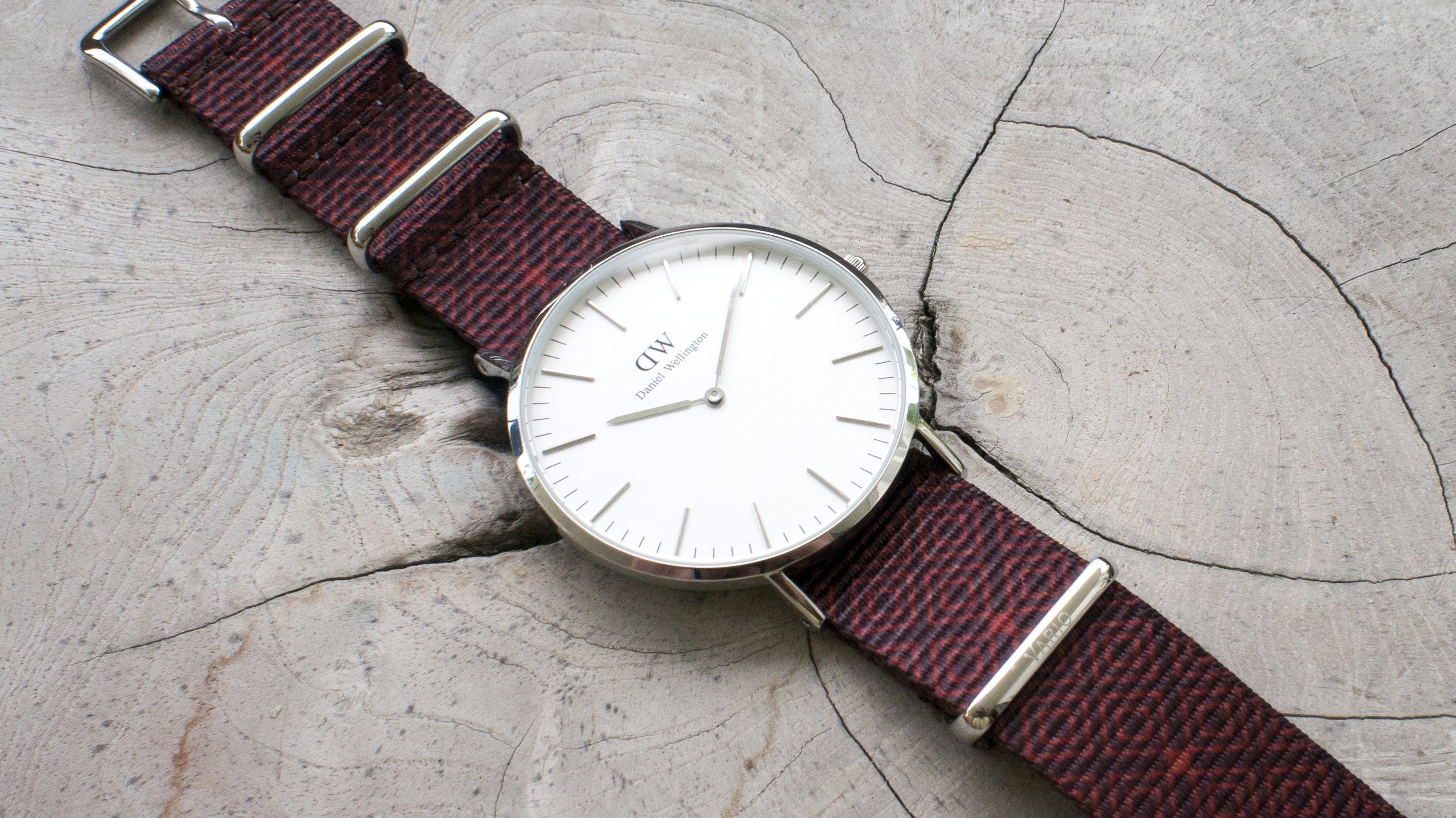 vario graphic batik quad watch strap daniel wellington watch