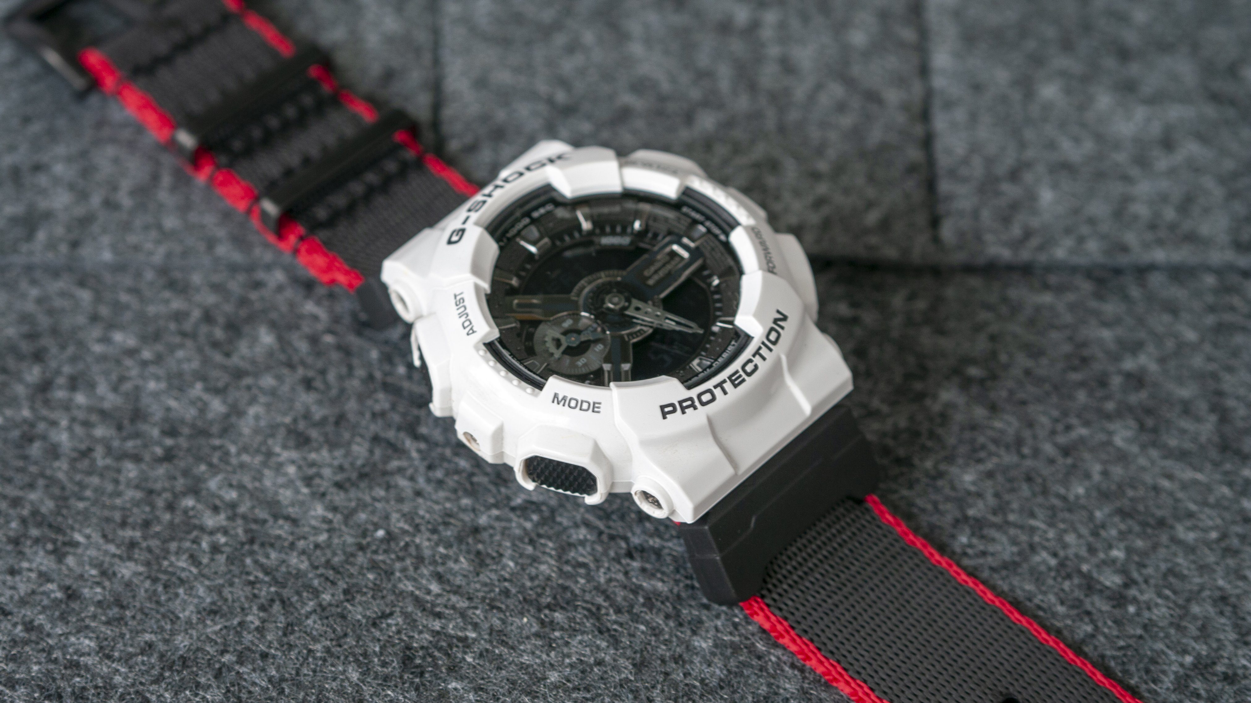 gshock ga110 with seat belt adapter kit red and black